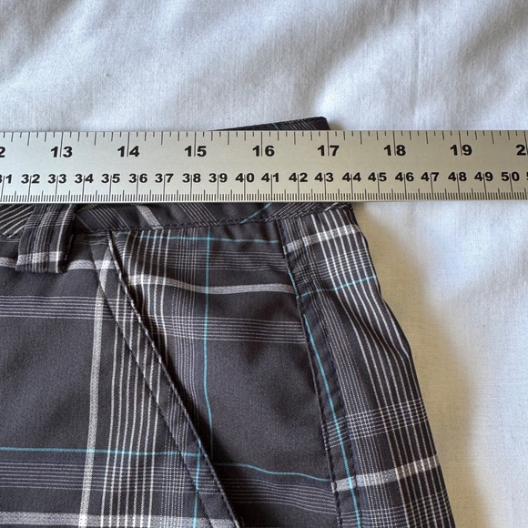 Puma Men's Chino Plaid Golf Shorts USP Dry Bermuda Black/Gray‎ Size 32 Preppy - Picture 10 of 15